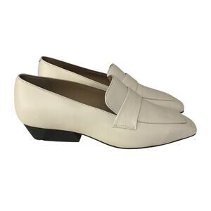 Banana Republic Italian Leather Everyday Loafer Ivory Size 5